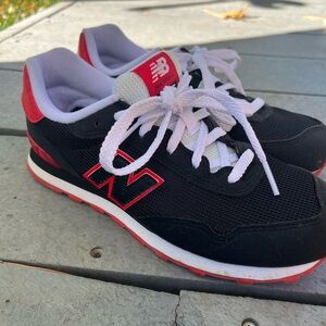 New Balance 515 Boy’s ' Sneakers in Black and Red Size 3.5